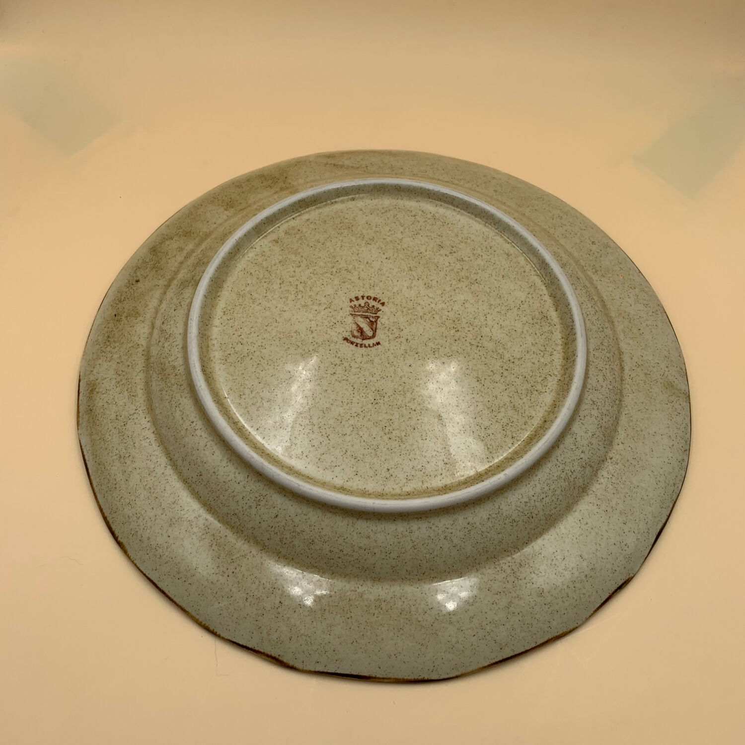 Ceramic plates Astoria Porzellan