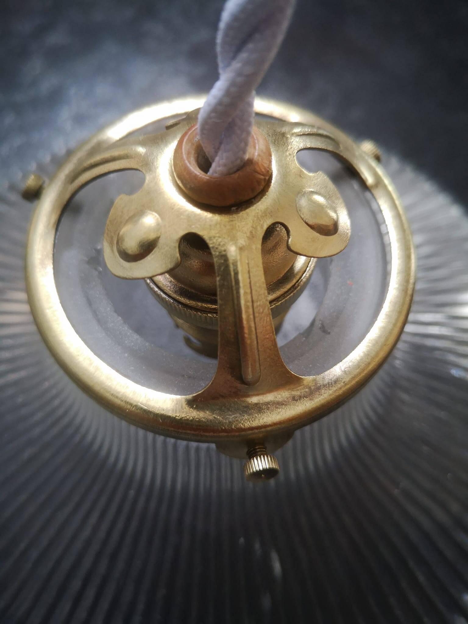 Art deco holophane streaked glass suspension 1930