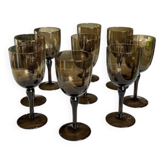 Verres à pied teinte noir fumée