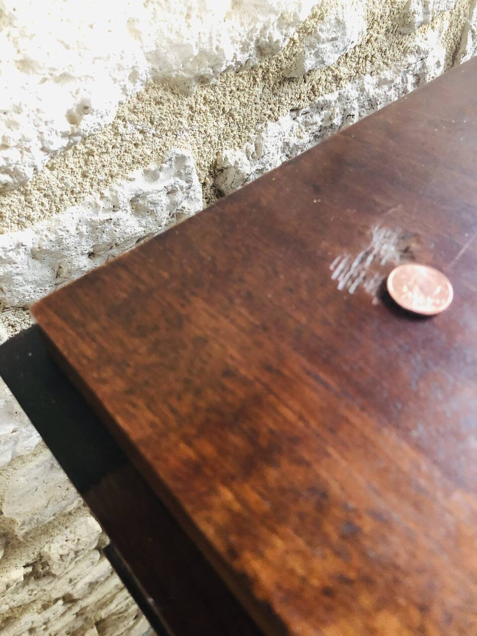 Art Deco low walnut sideboard Circa 1930/1940