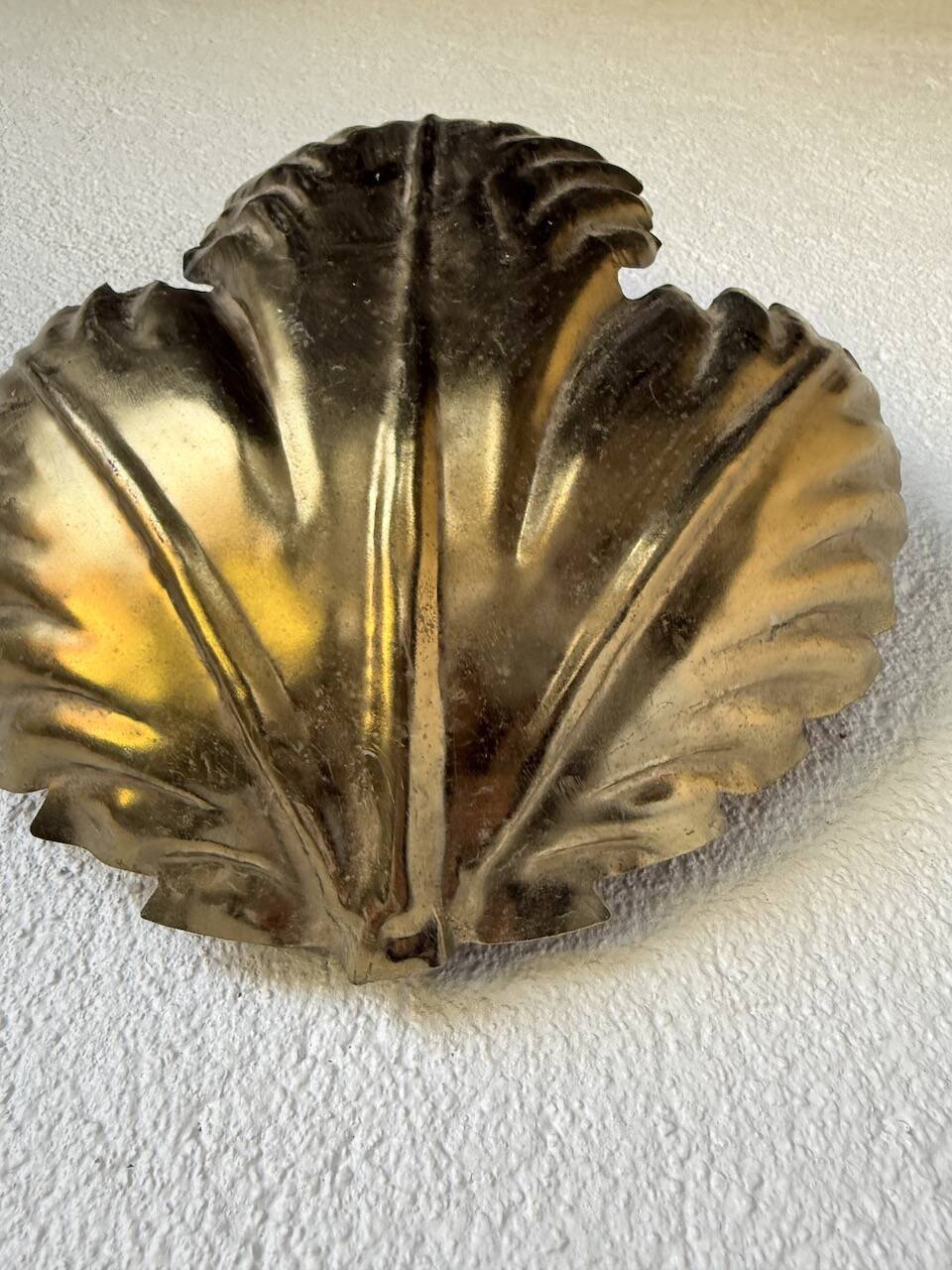 Applique fleur dorée années 70