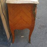 Commode style Louis XV