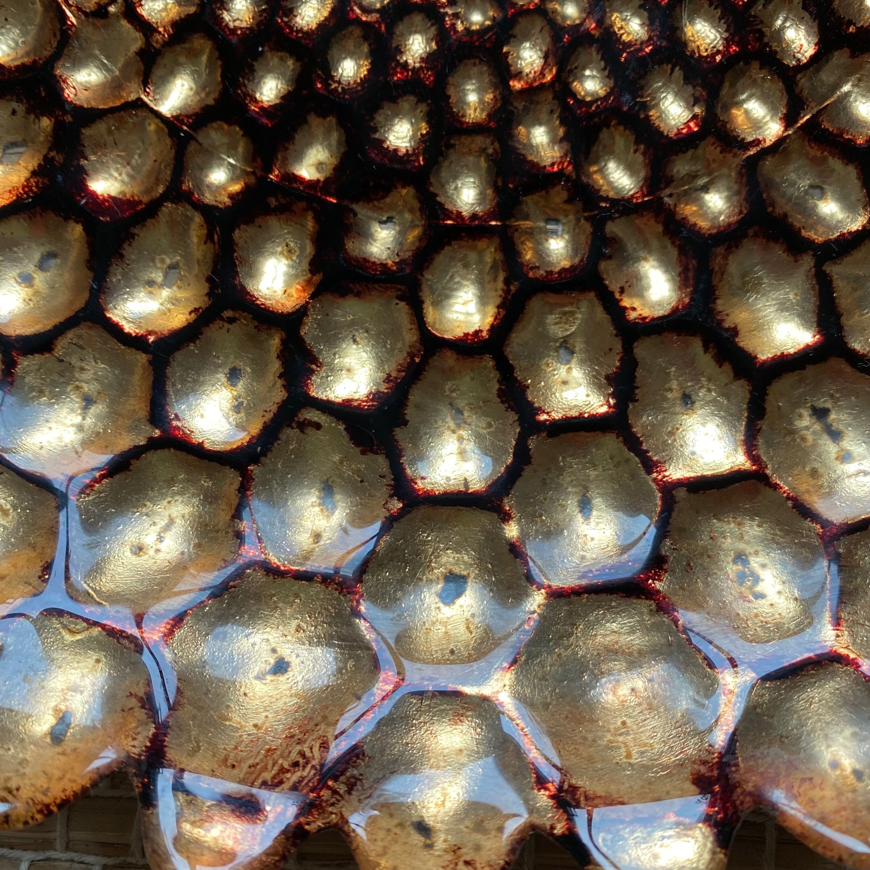 Plat en verre doré