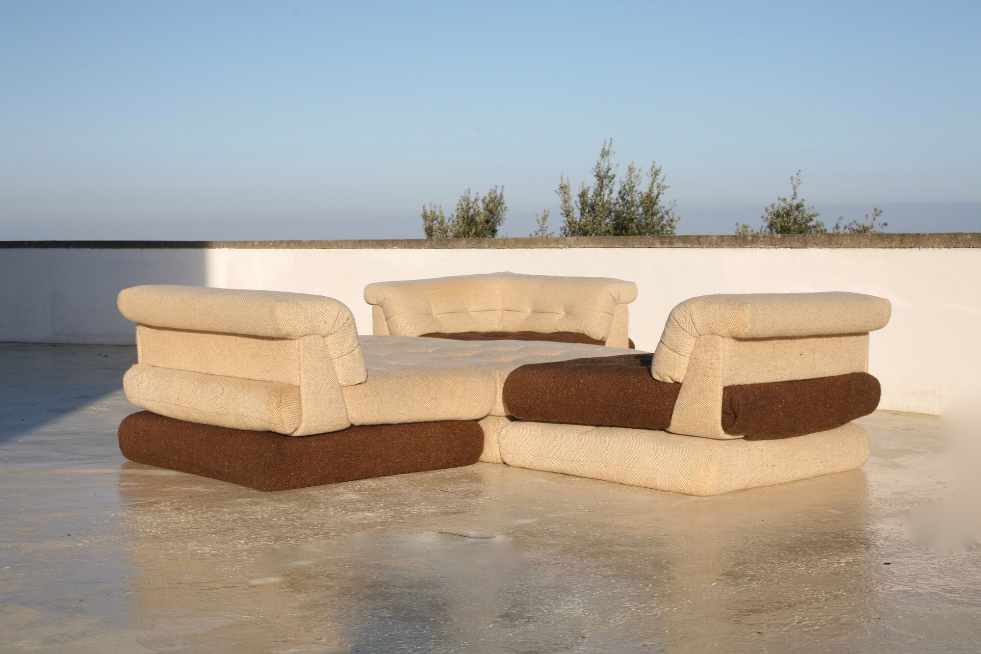 Modular sofa Mah Jong, Hans Hopfer, France, 1971. Roche Bobois Edition.