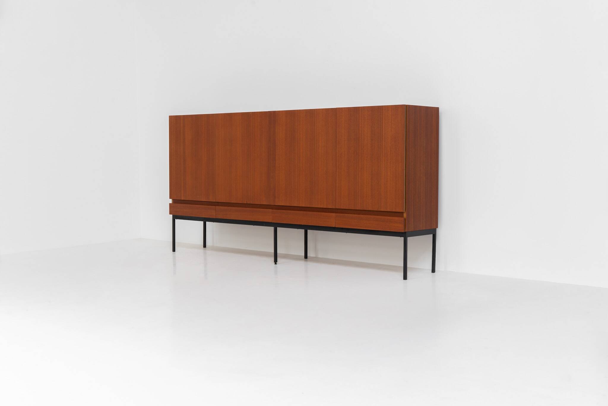 Buffet B60 par Dieter Waeckerlin pour Behr