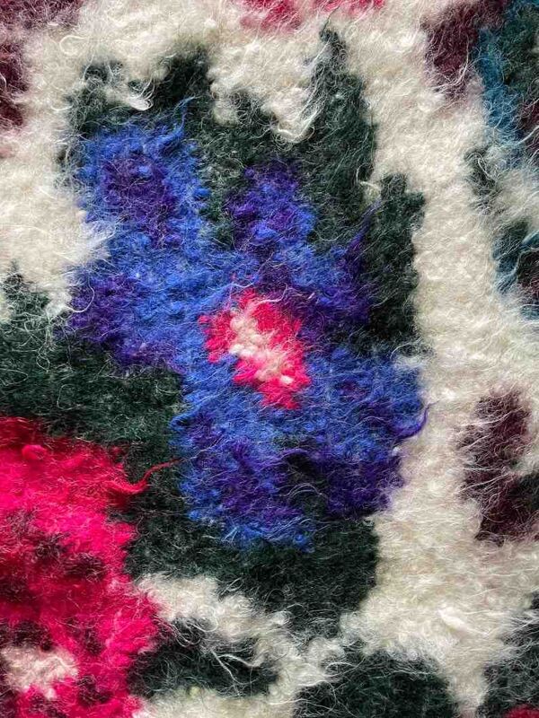 tapis de laine de tapis, fond blanc