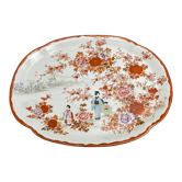 Chinese porcelain dish 1900 floral decoration and characters