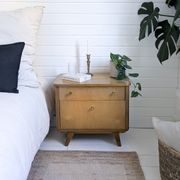 Table de chevet vintage en bois avec tiroir et placard, années 50