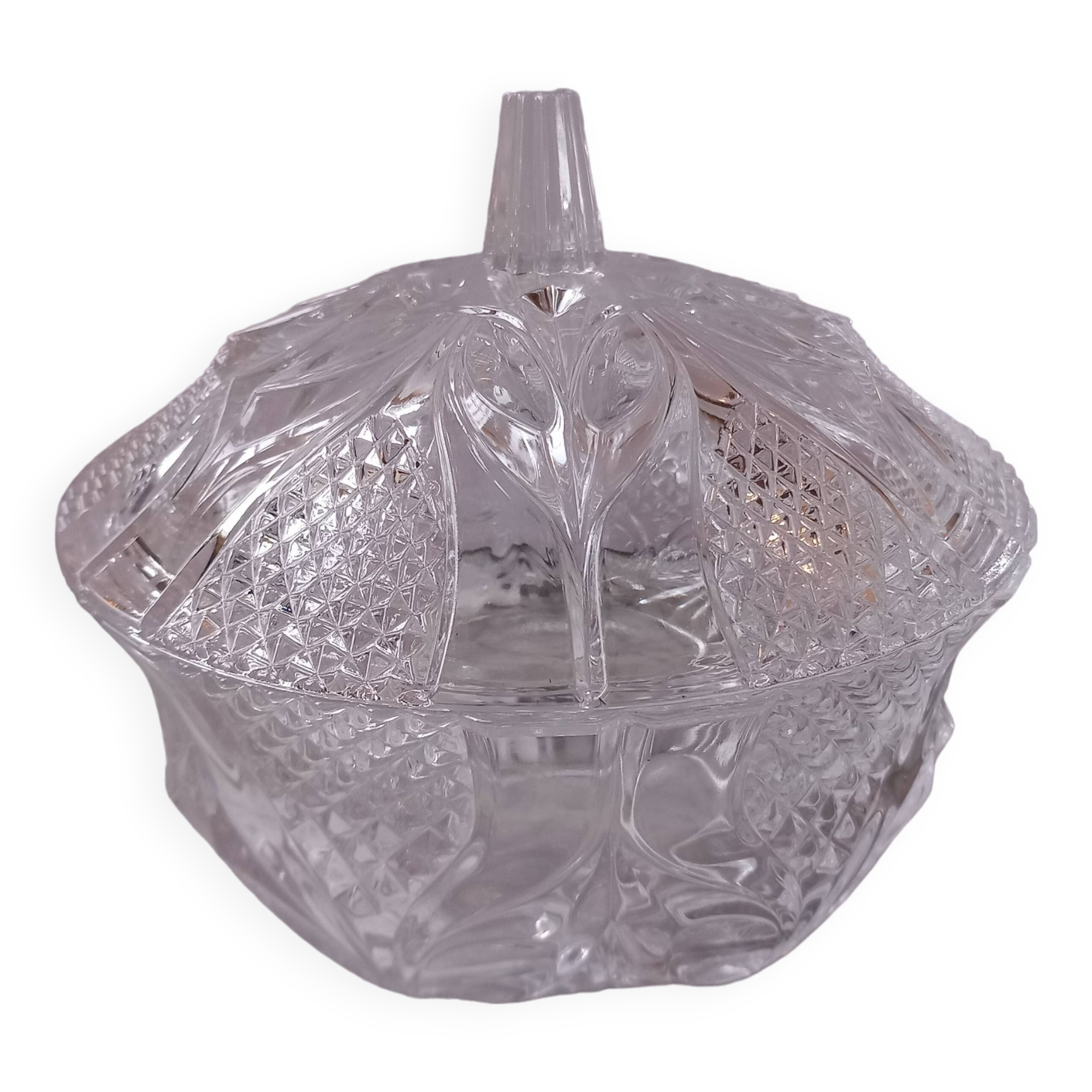 Bonbonniere, sugar bowl or bezel Luminarc