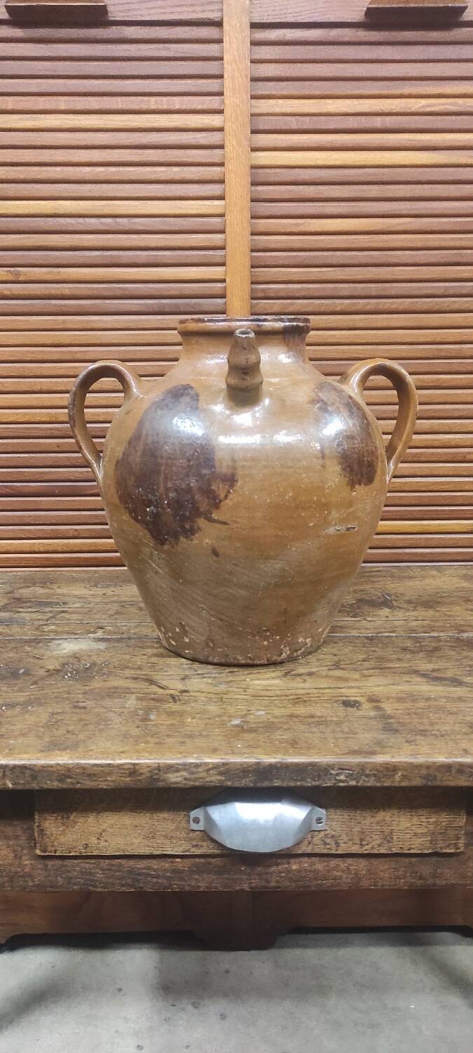 Buire jar vase jug Auvergne in old terracotta