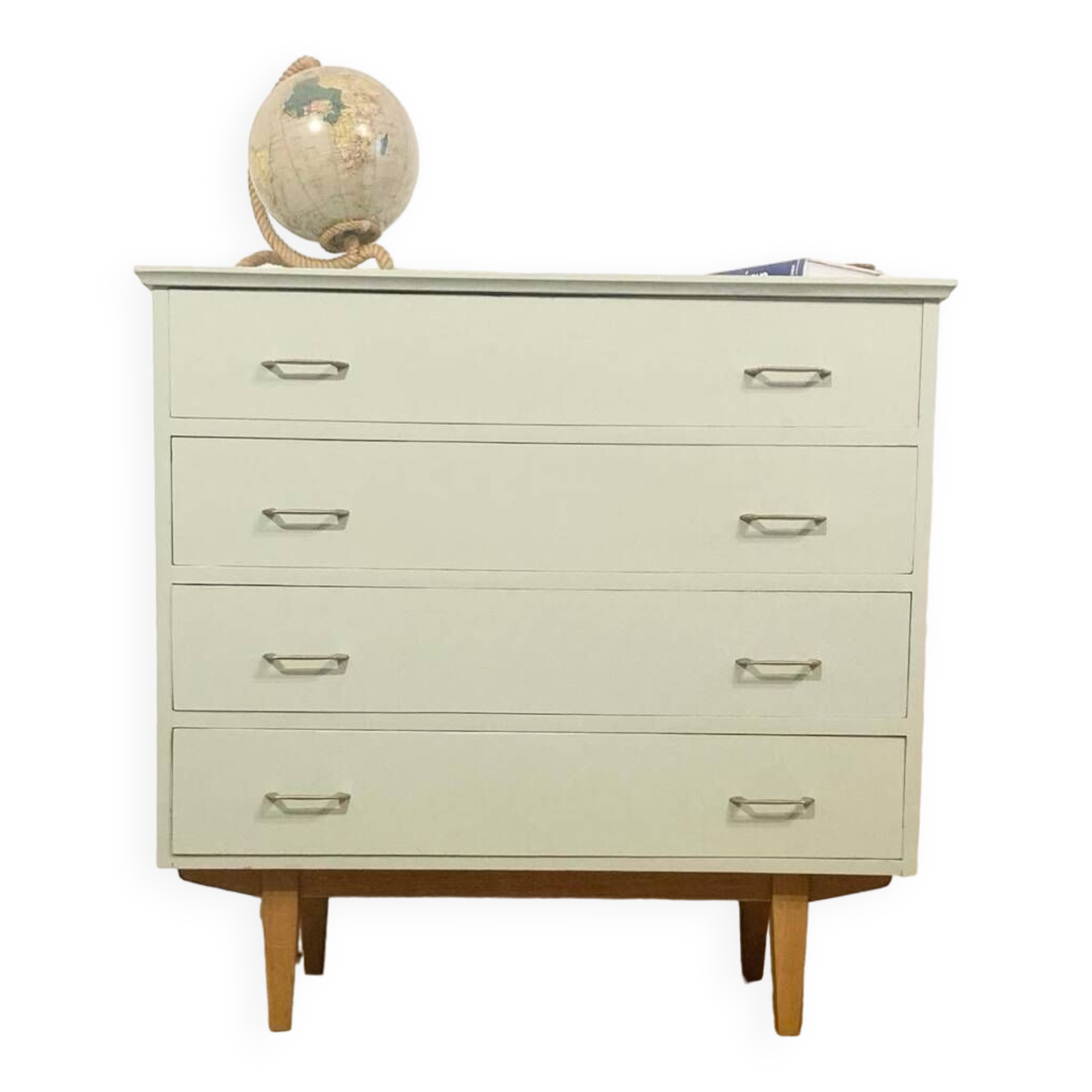 Vintage chest of drawers