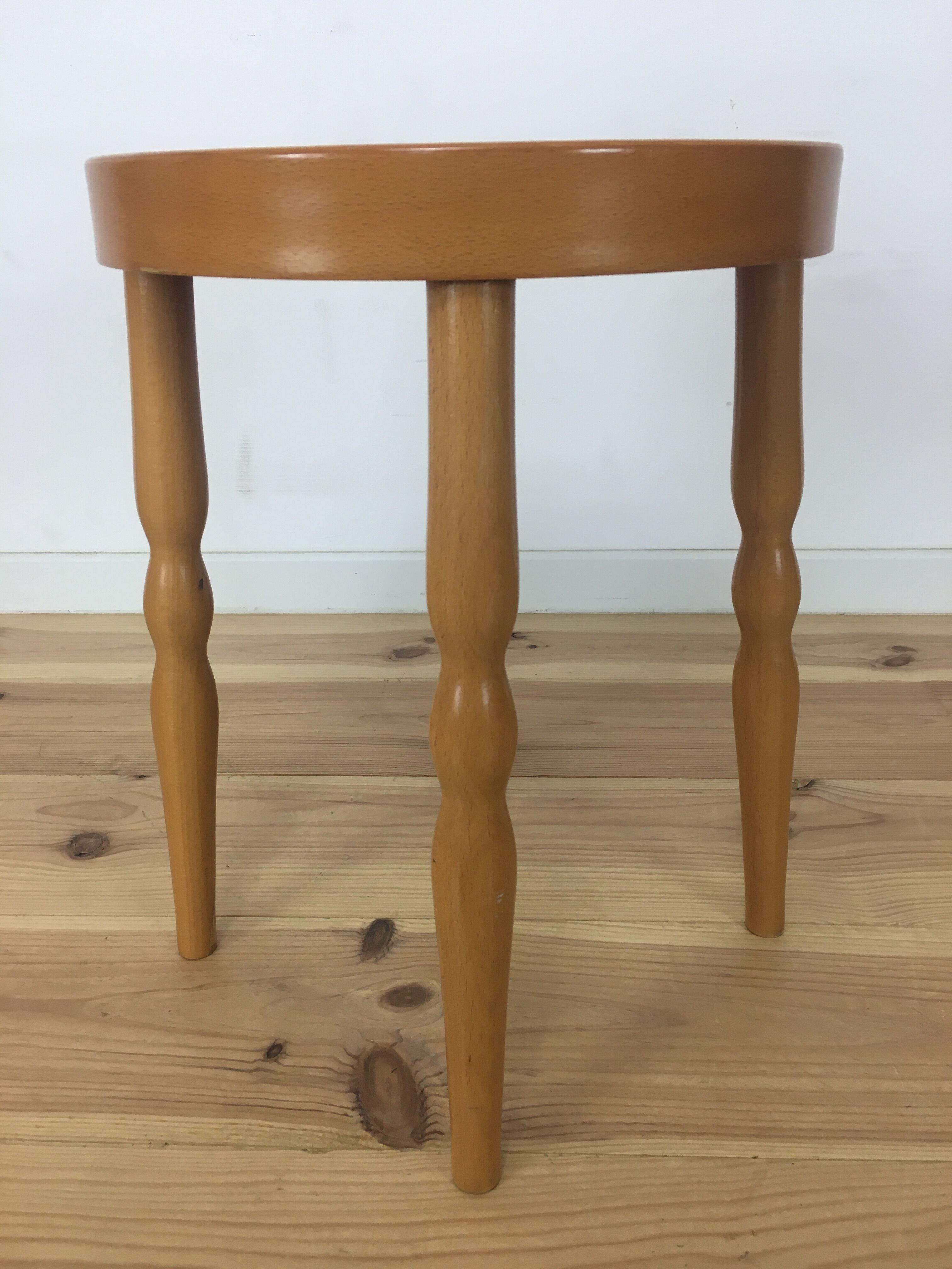 Baumann wooden bistro stool