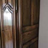 Old wardrobe with 3 shelves and small wardrobe