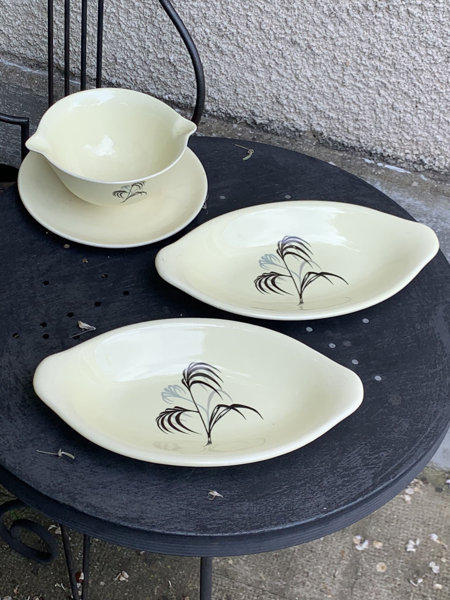 Two serving dishes and a gravy boat model las palmas in fine earthenware salins france vintage