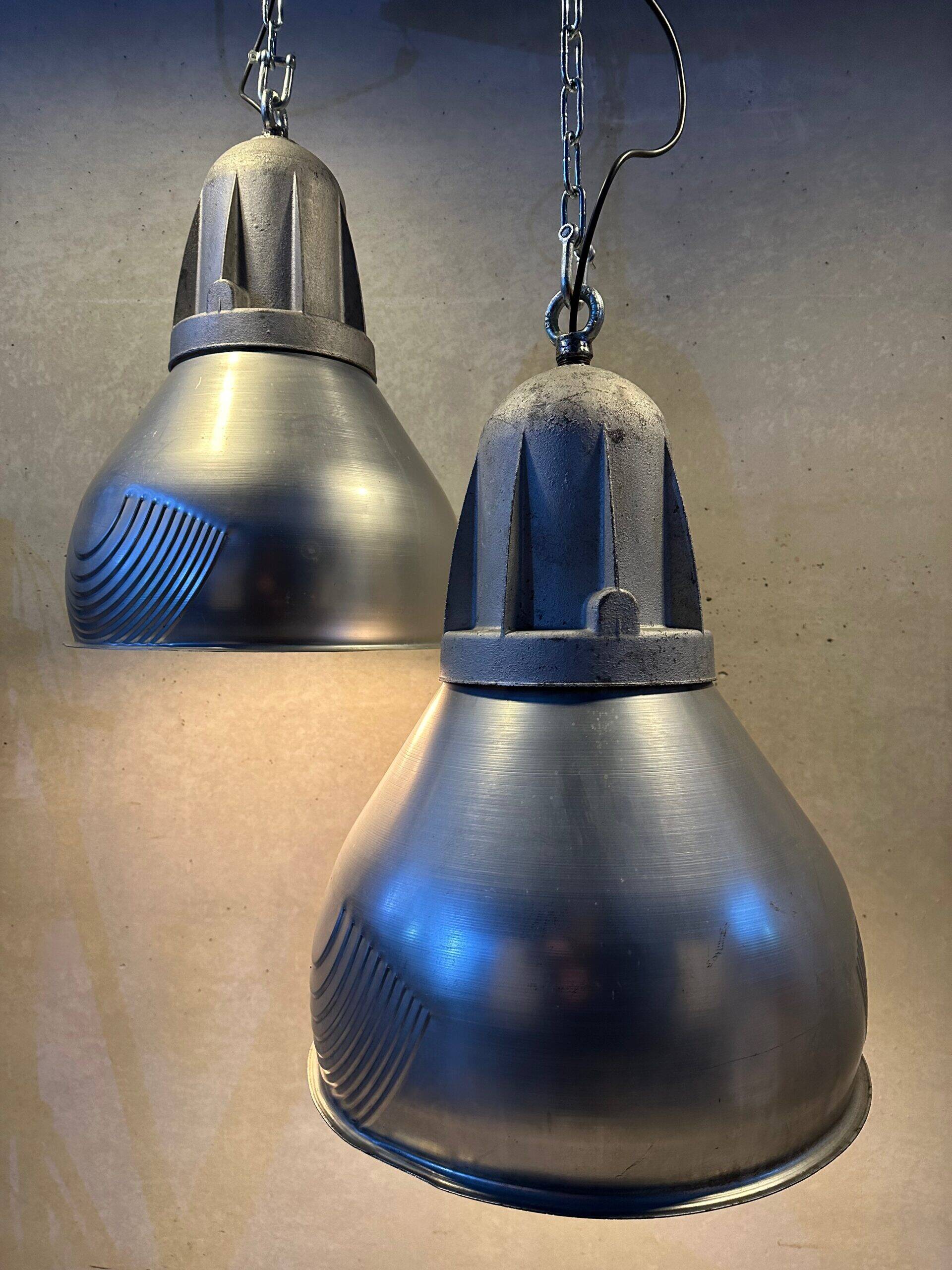 2x vintage Schréder pendant lamps