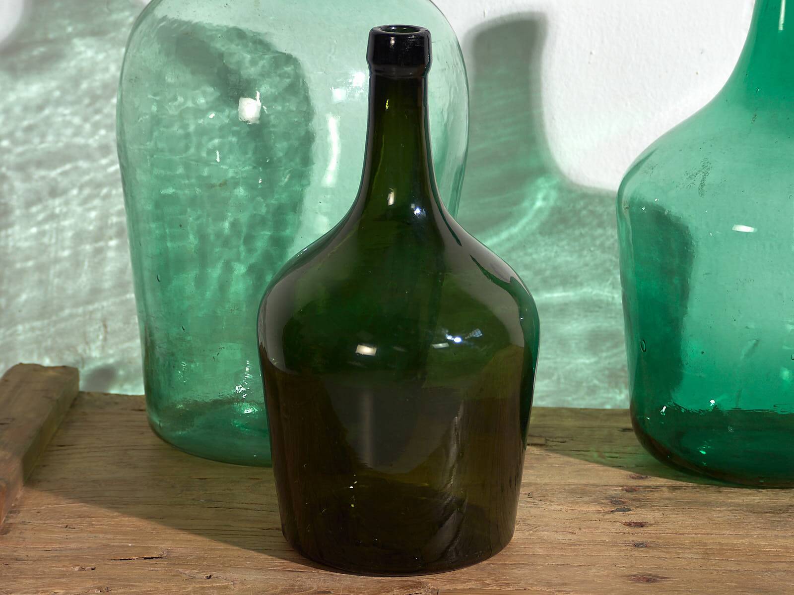 Set of antique cans (circa 1920). Set of 3 pieces