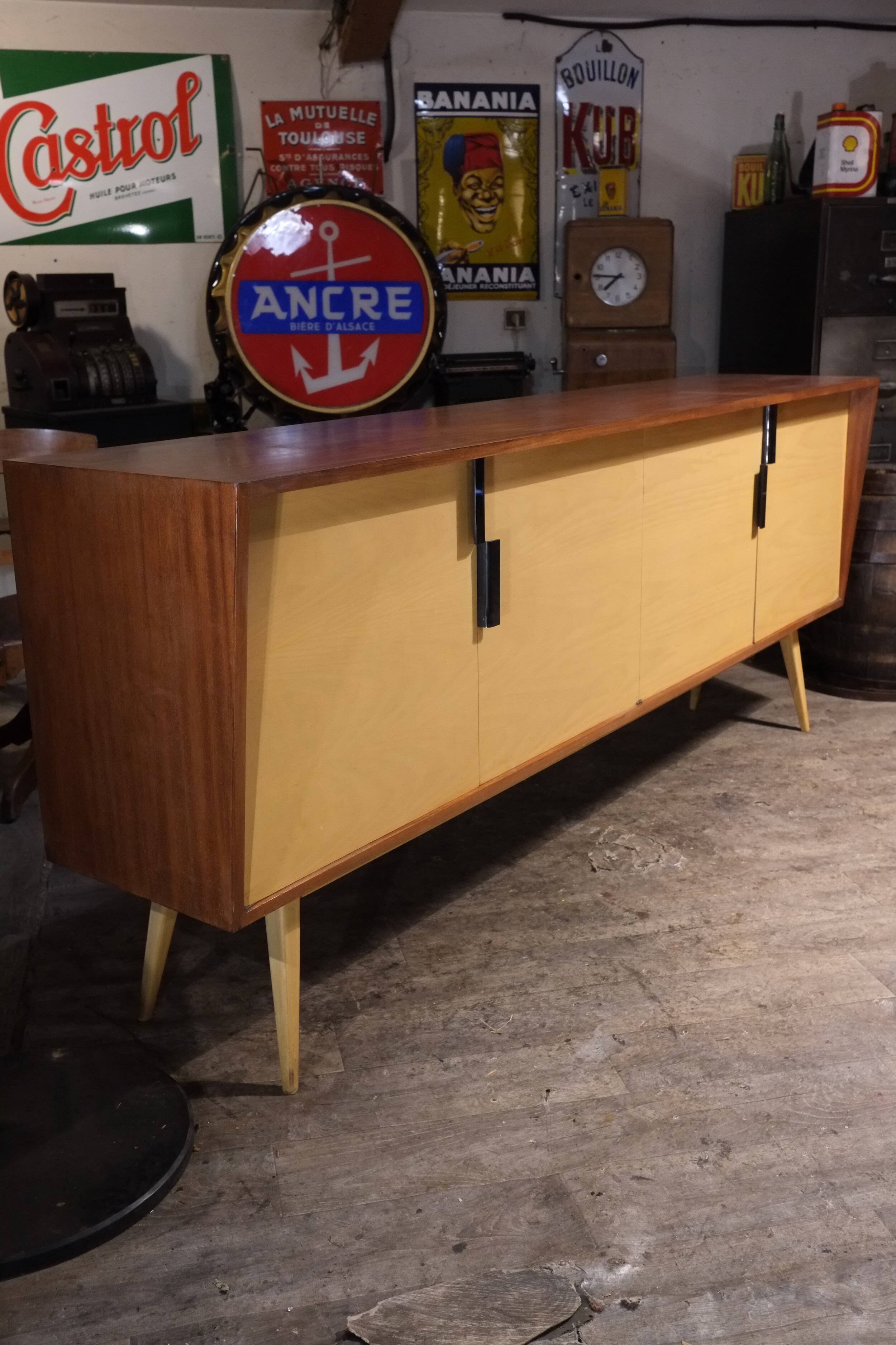 enfilade design vintage style Alain Richard or Pierre Gariche