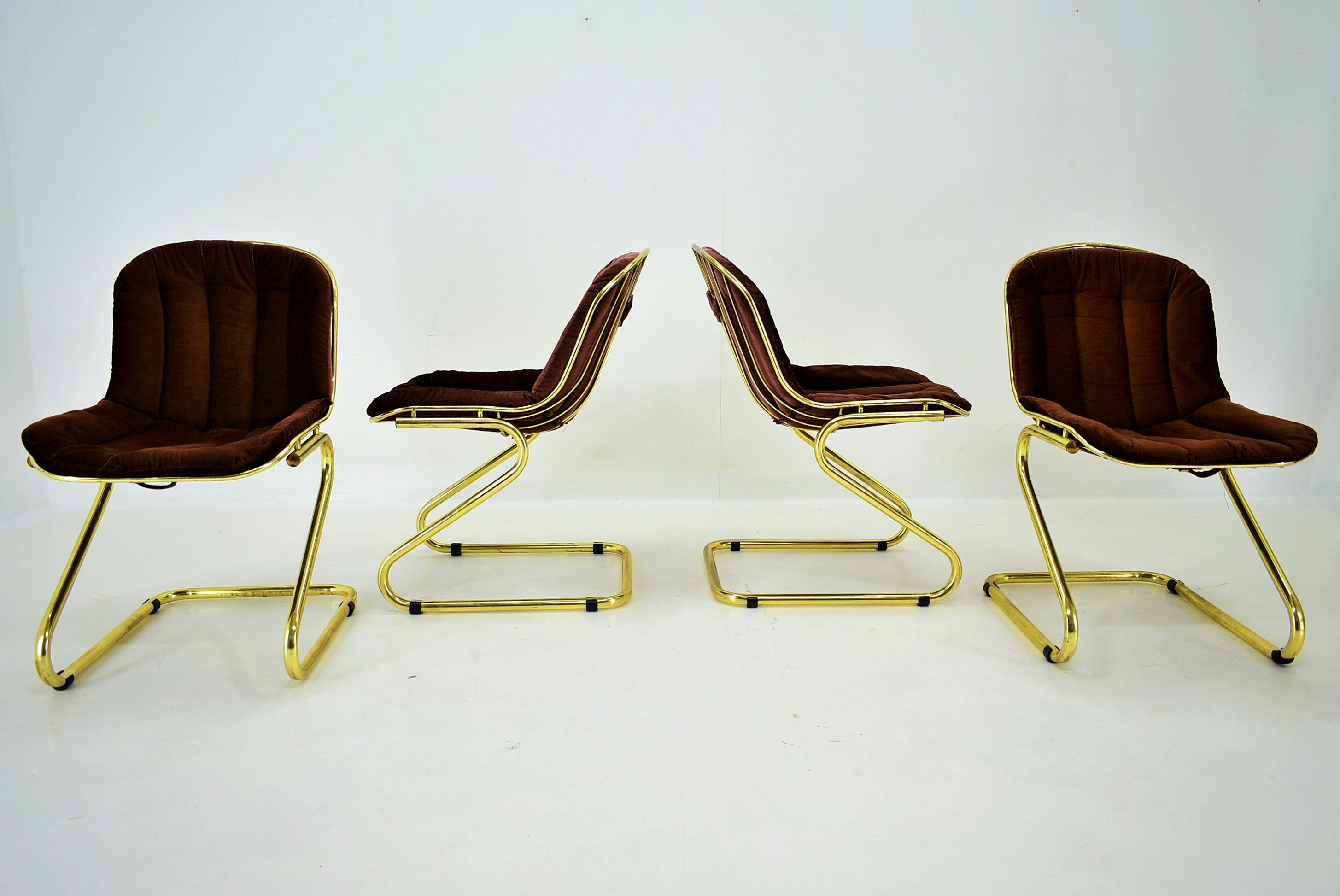 Midcentury set of four dining chairs, italy, 1970s