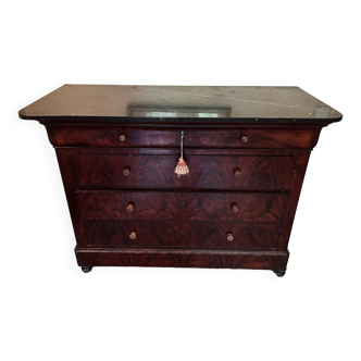 Louis Philippe mahogany chest of drawers, very good condition