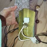 Vintage wall light in brass and textured glass – 60s/70s style