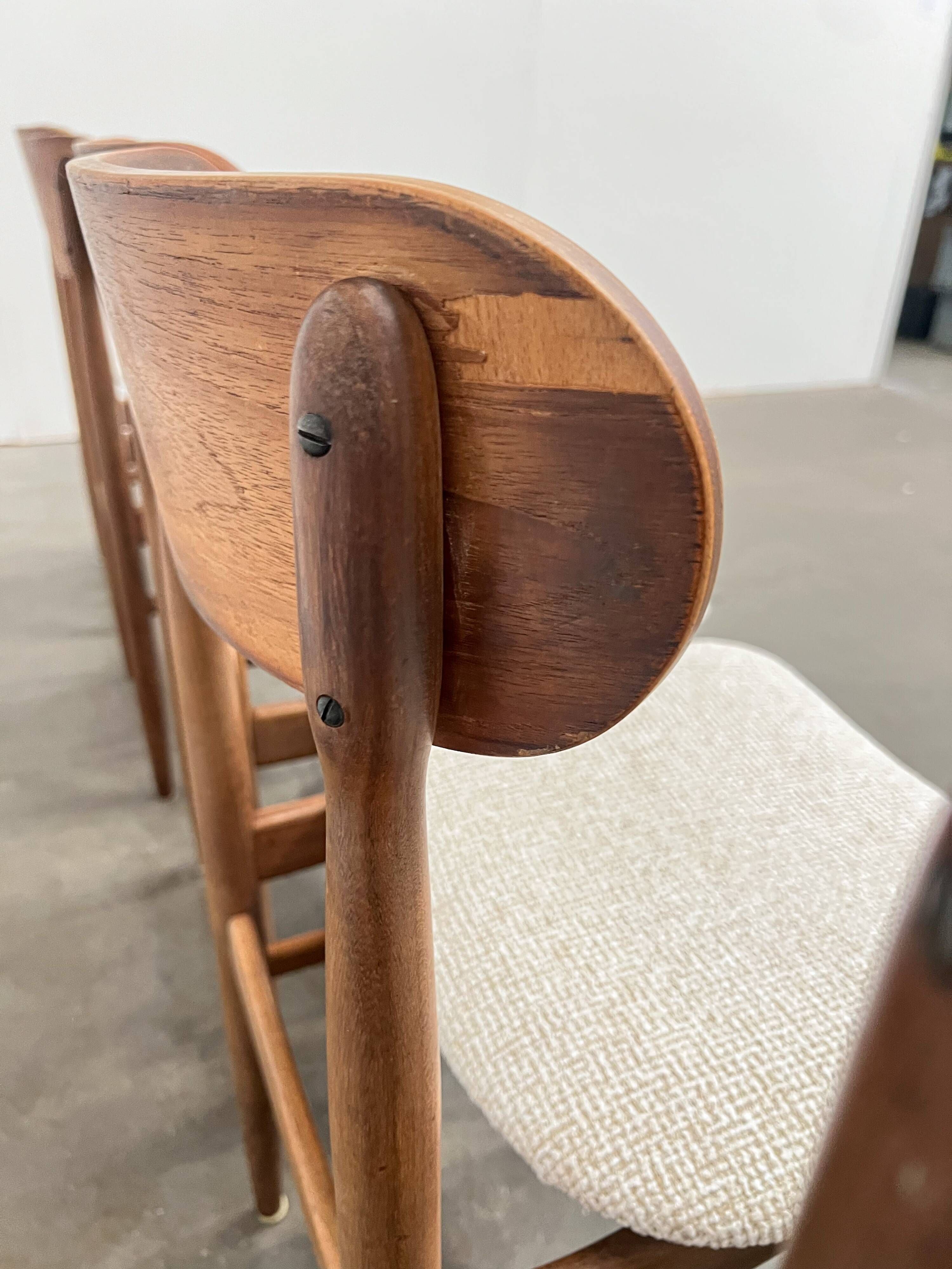 Set of 6 Scandinavian design chairs, ecru seats - price per piece