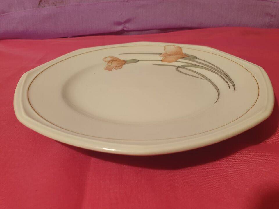 Series of 4 dessert plates Schonwald Germany Art Nouveau decor