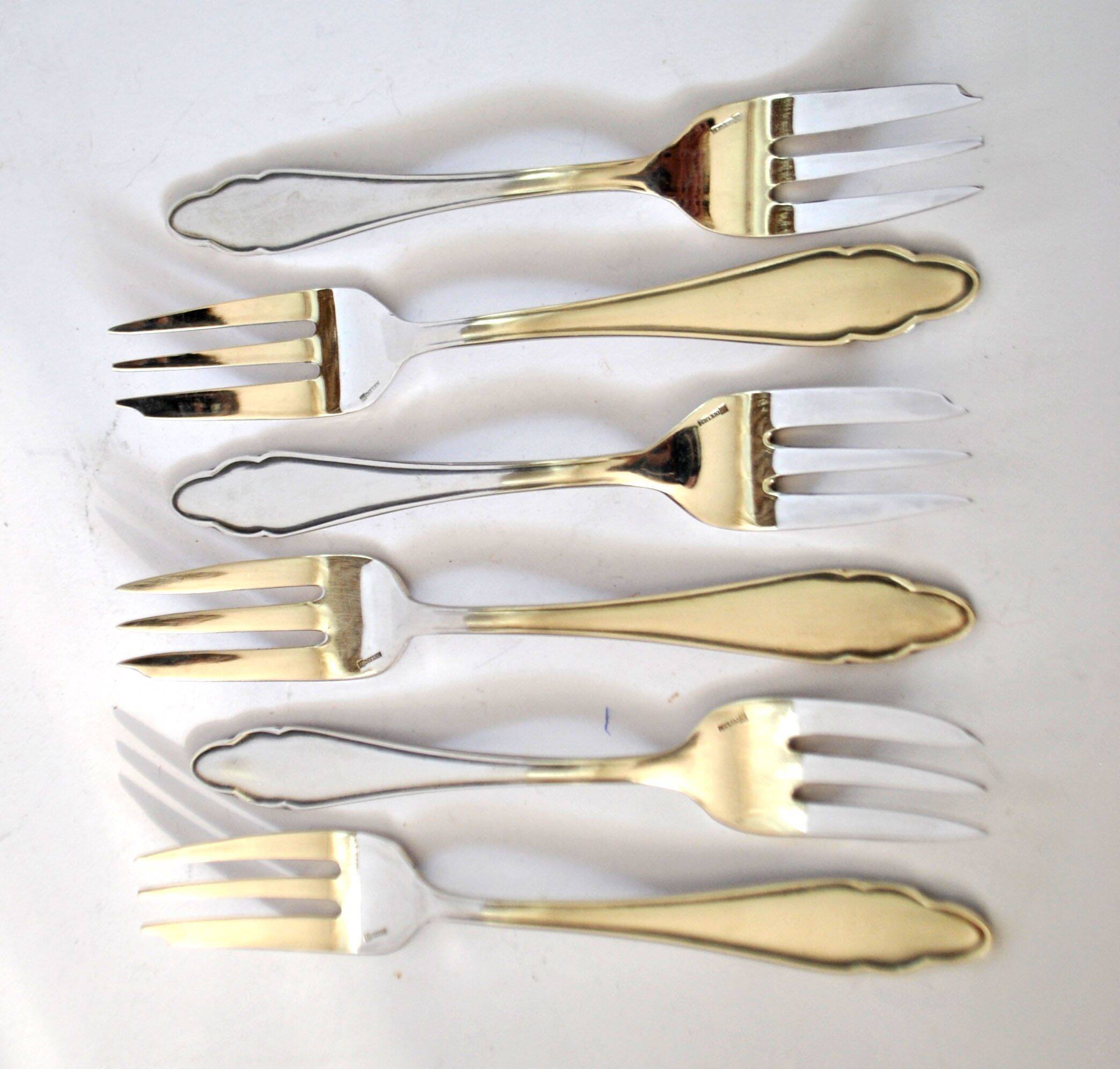 6 fourchettes à dessert modernistes en métal argenté chantourné DEETJEN