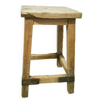 Ancien tabouret d'atelier