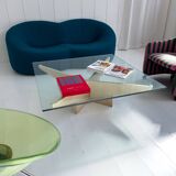 table basse en verre et travertin par Claude Berraldacci
