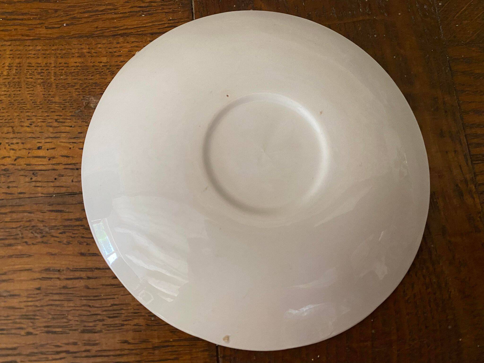 2 cups and saucers decorations pink and rosebud