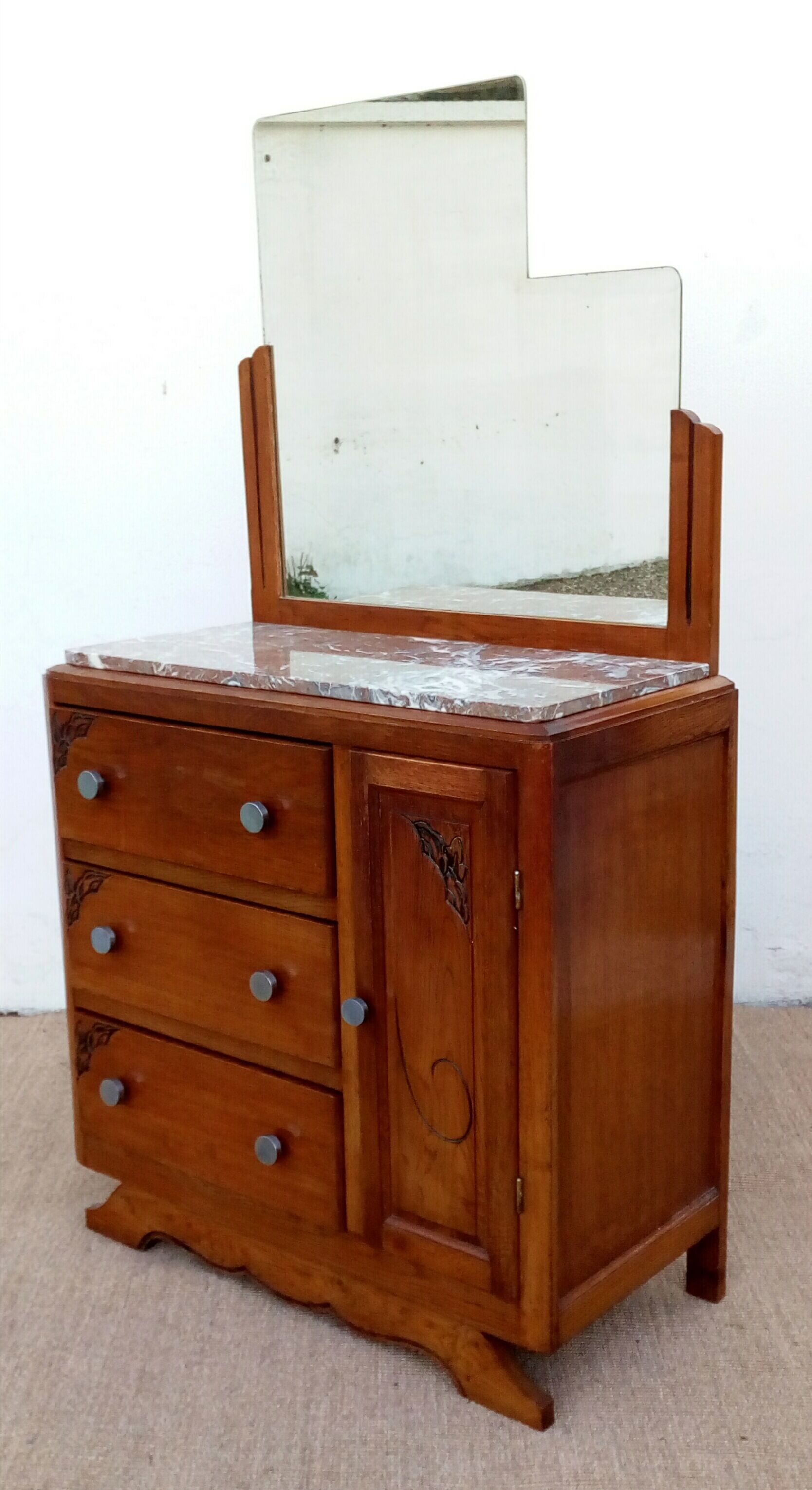 Commode avec miroir