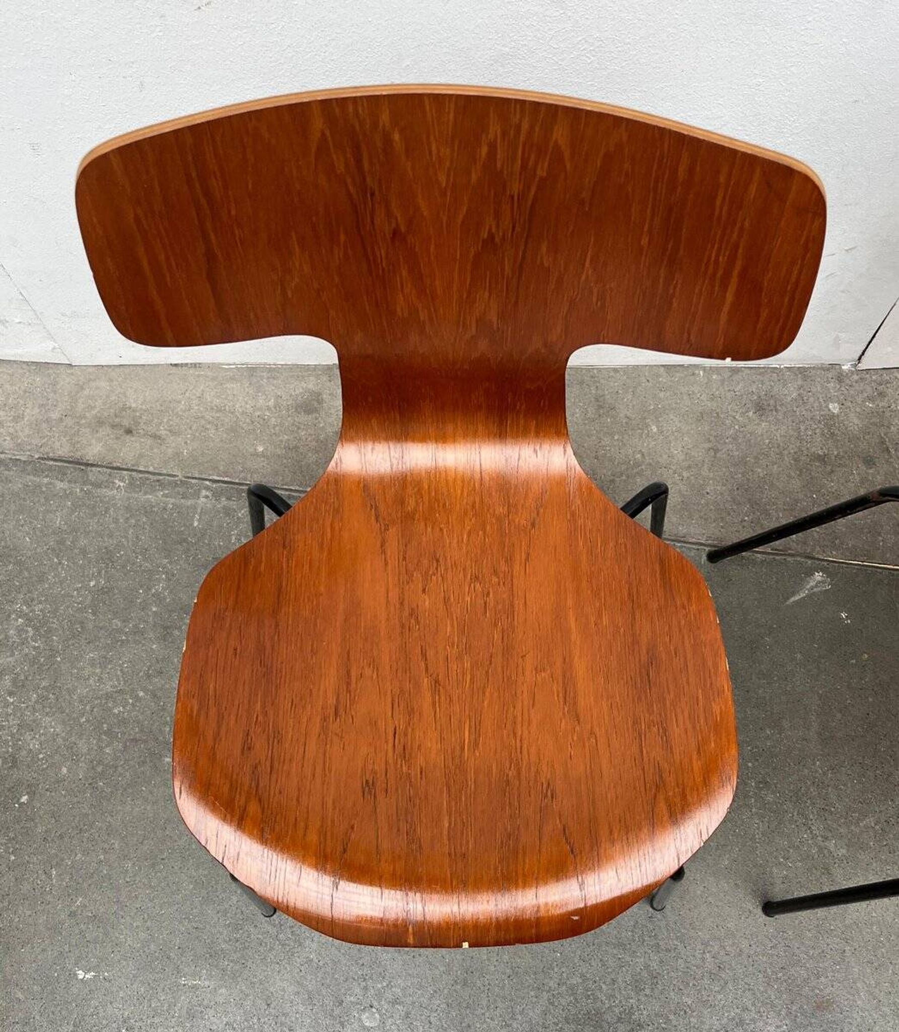 Mid-Century stackable chairs model 3103 Hammer by Arne Jacobsen for Fritz Hansen, Denmark, 1960s, set of 7.