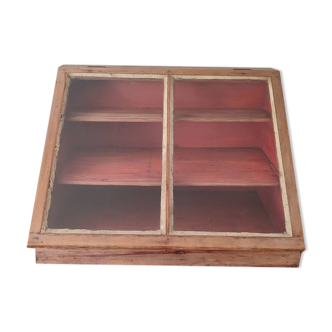 Ancienne vitrine de comptoir