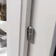Armoire vitrine parisienne