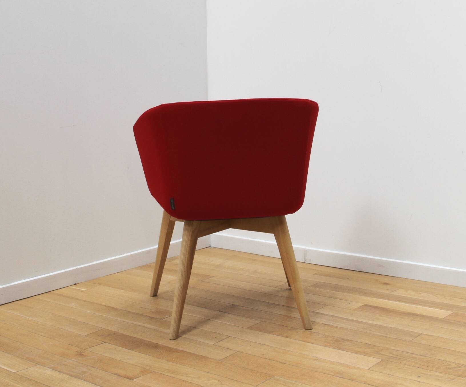 Pair of Tula armchairs, Narbutas