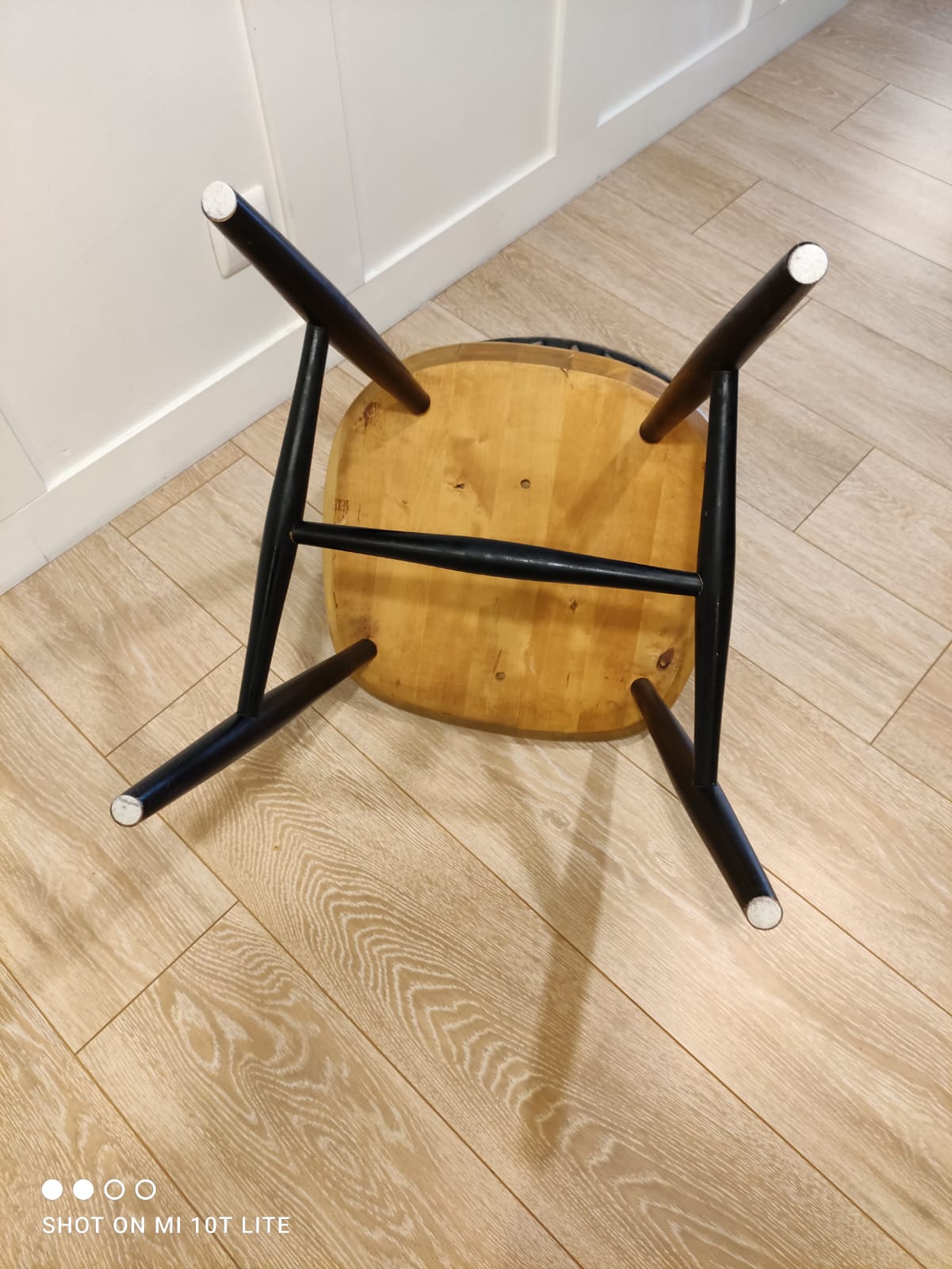 Ensemble de 4 chaises scandinaves