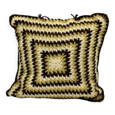 Coussin en crochet vintage années 70
