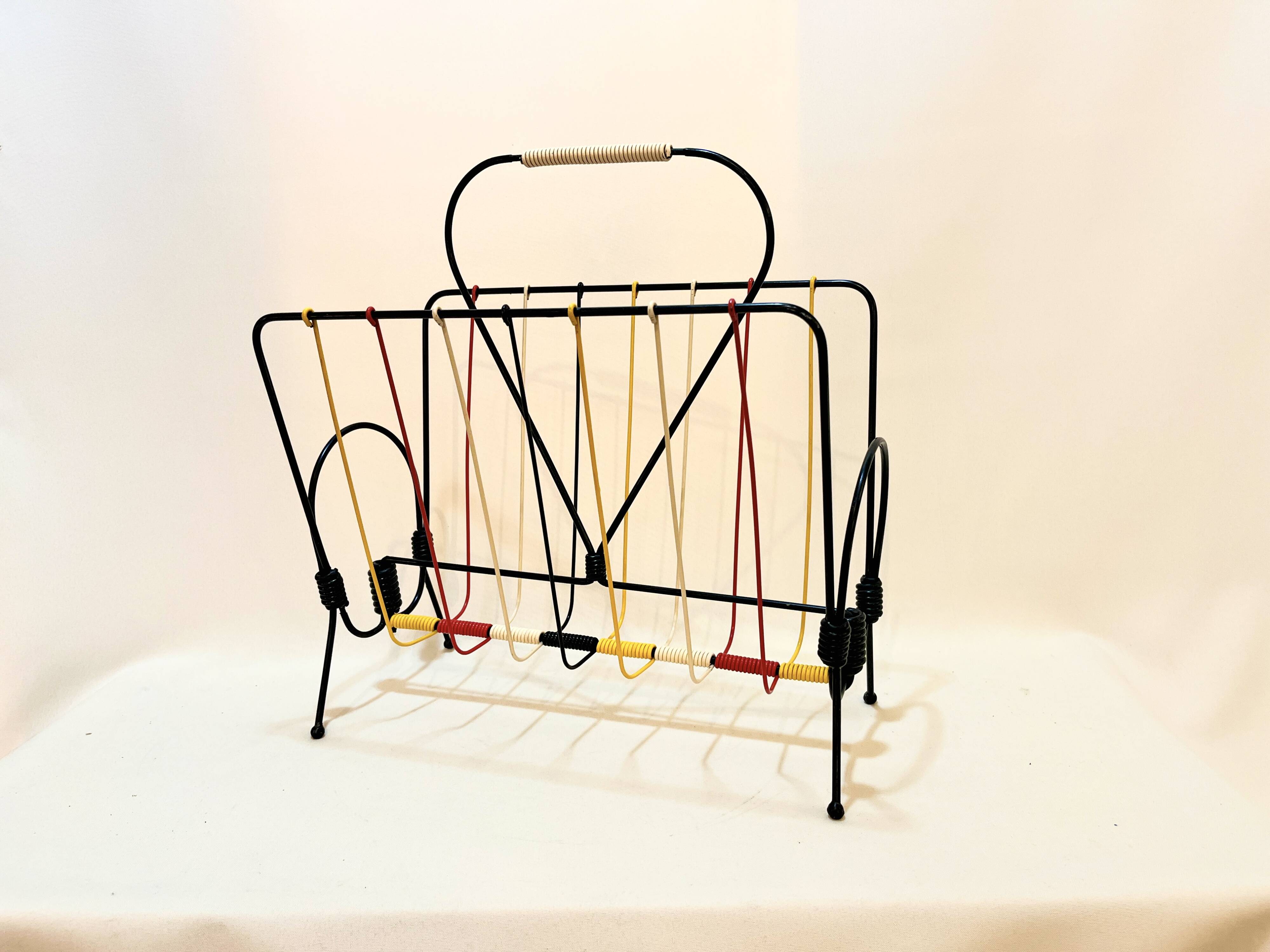 Vintage scoubidou vinyl magazine rack metal 50s 60s multicolor 1960