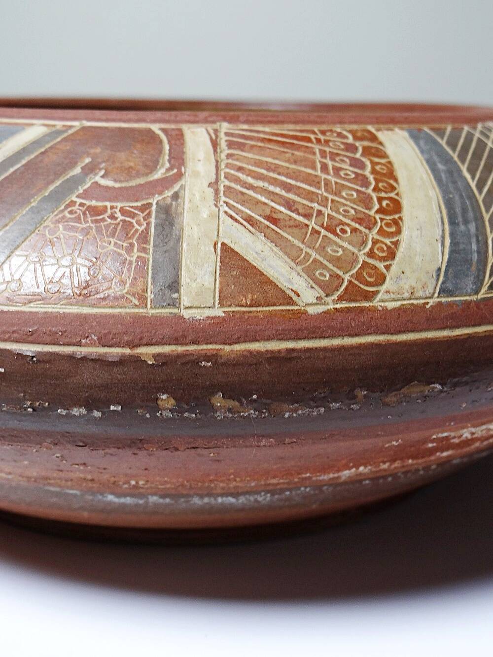 Vintage pre-Columbian style handcrafted ceramic decorative bowl