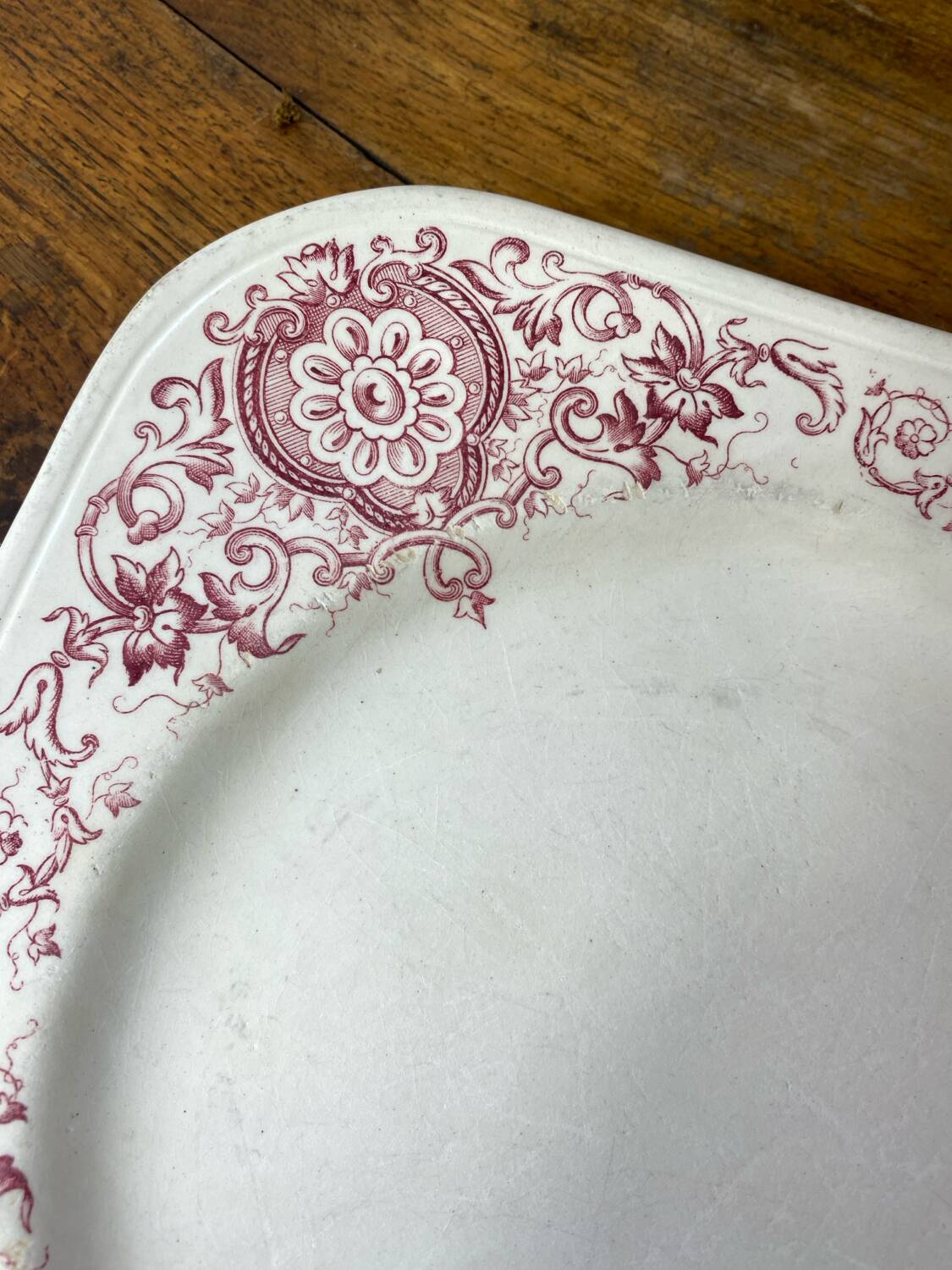 Square plate, ironstone, Medici collection, Longchamps