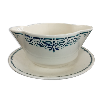 Saucière ancienne
