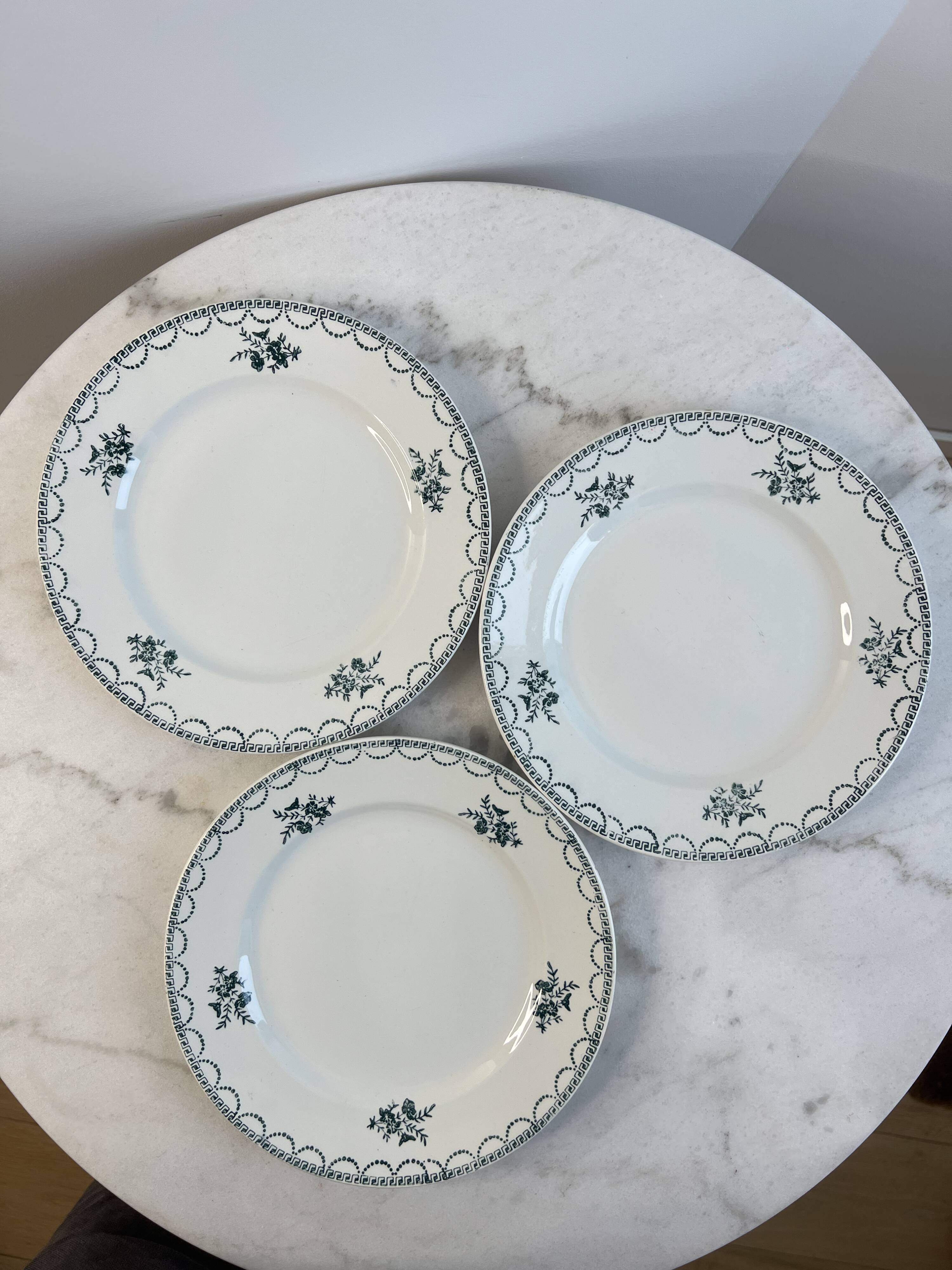 Set of 3 antique flat plates — Céranord pottery, model “