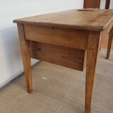 Established coordonnier early 20th s