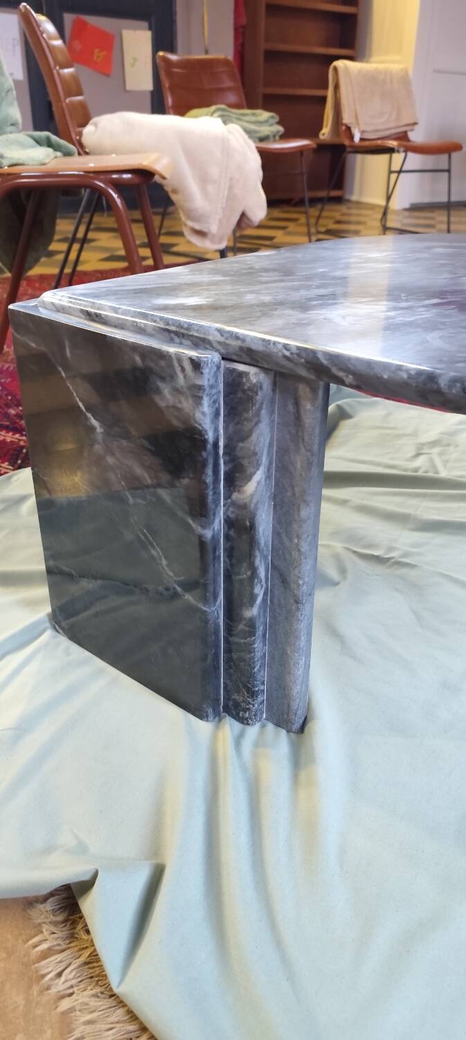 Black marble coffee table, Roche Bobois