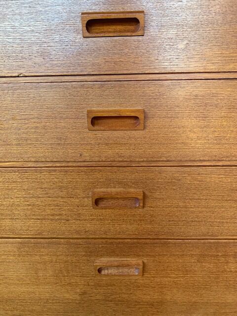 Scandinavian 4-drawer teak chest of drawers by Kempkes 1960s