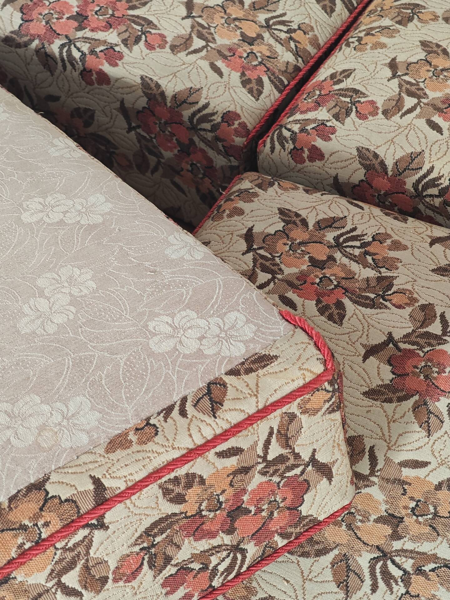 Folding sofa bed Canapé banquette Interier Praha 1960 floral pattern fabric