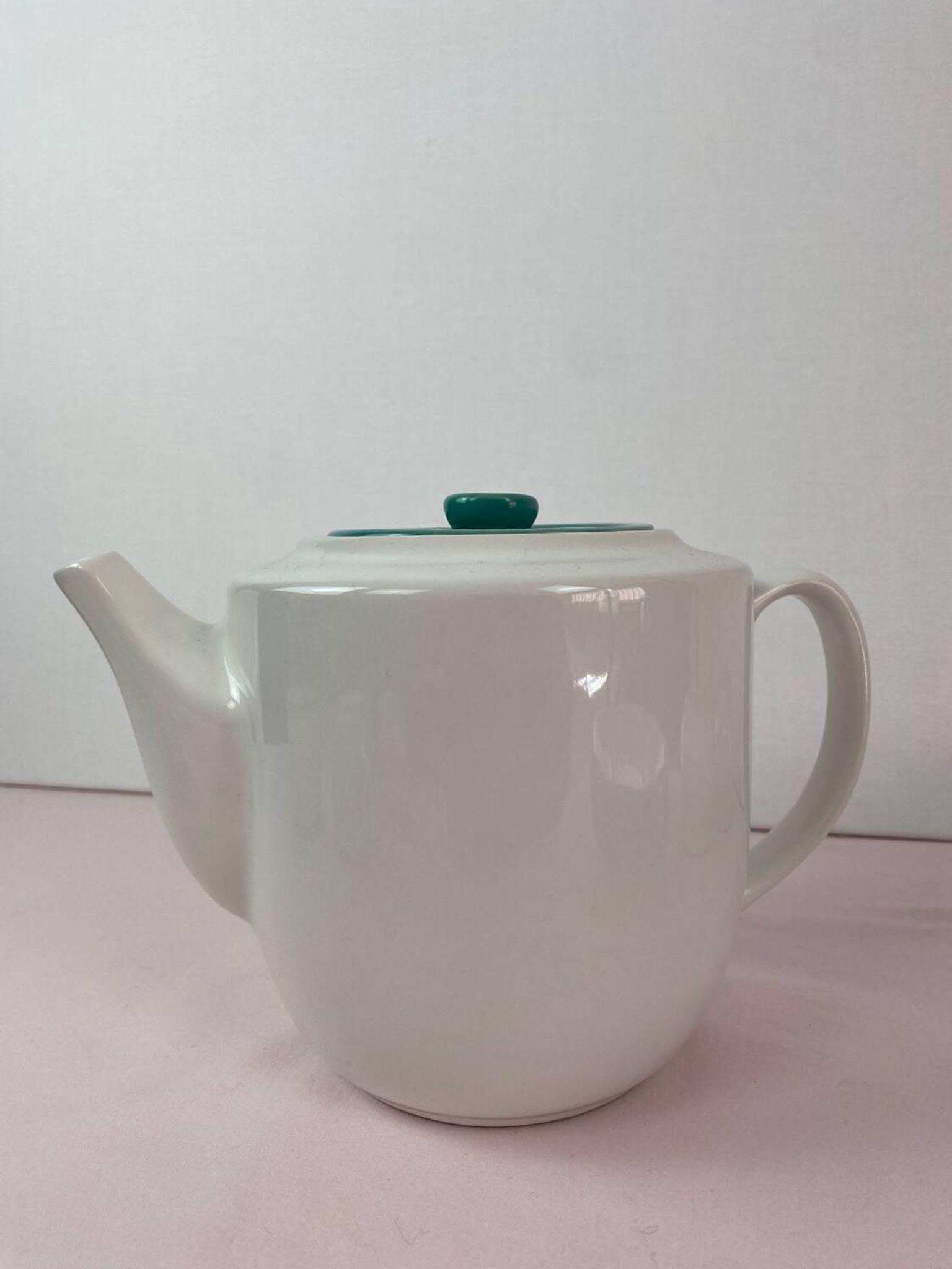 Service blanc et vert vintage