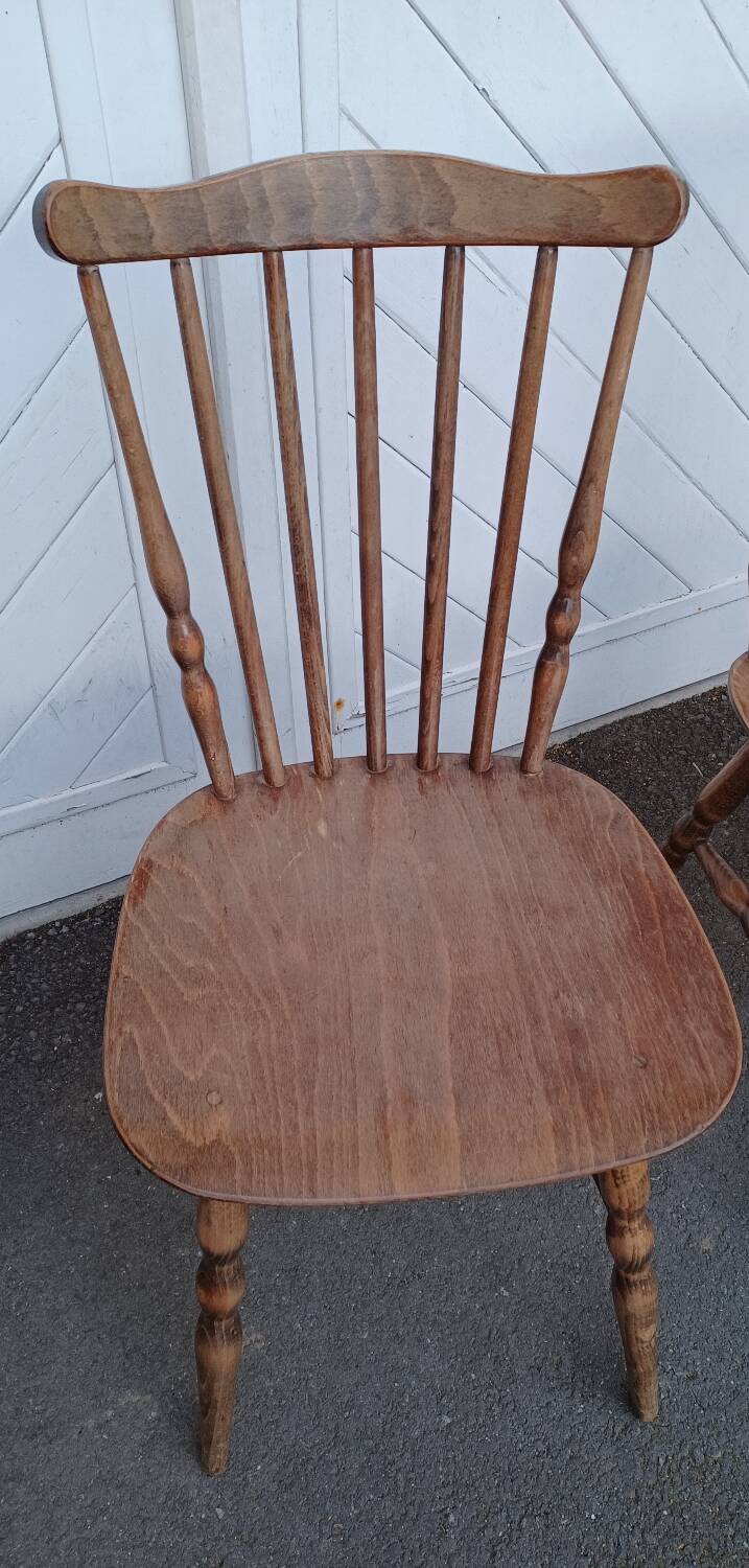 Pair of Baumann chairs model Tacoma