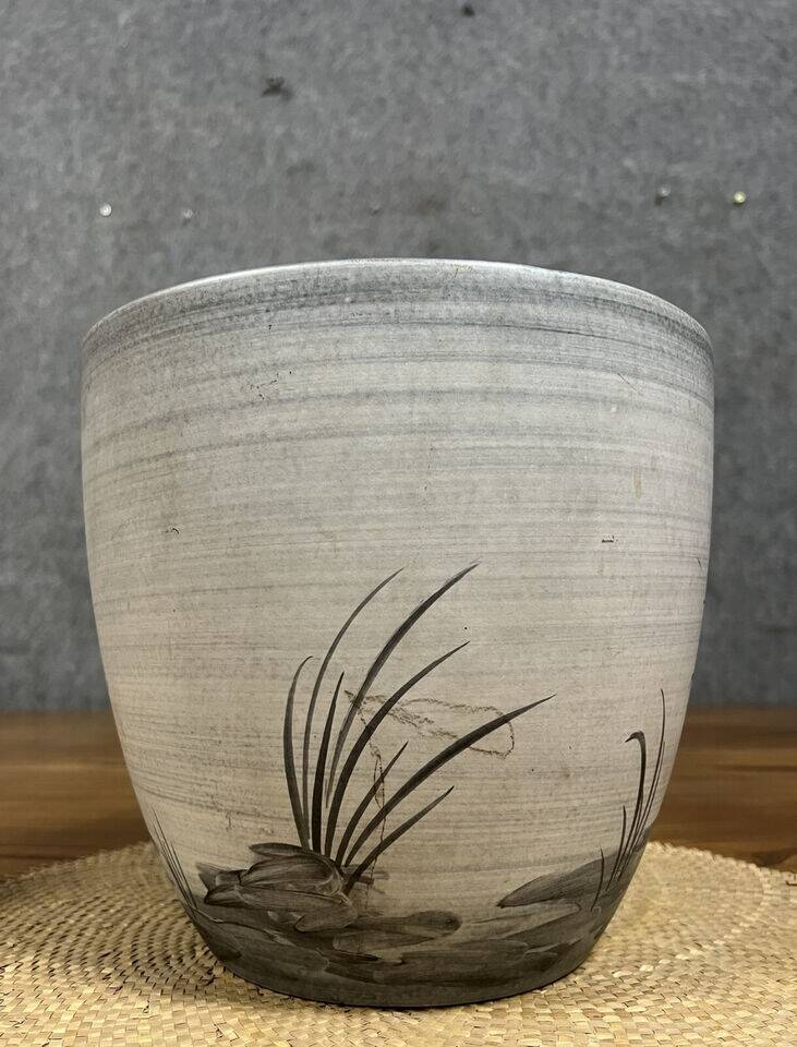 Paul Millet ceramic planter in Sèvres