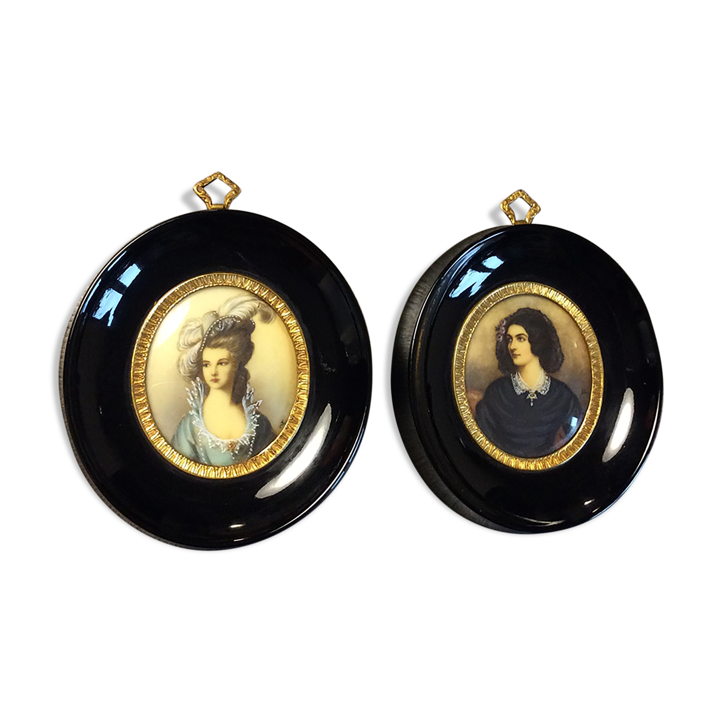 Pair of Napoleon III miniature frames